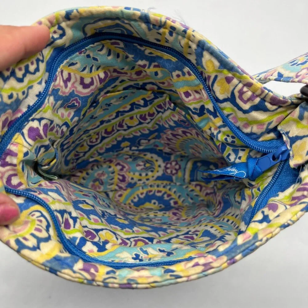 Vera Bradley Capri Blue Cotton Crossbody With Wristlet & Glasses Case_11
